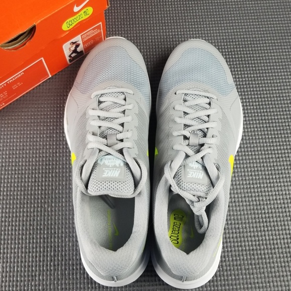Nike Womens City Trainer - Picture 4 of 5